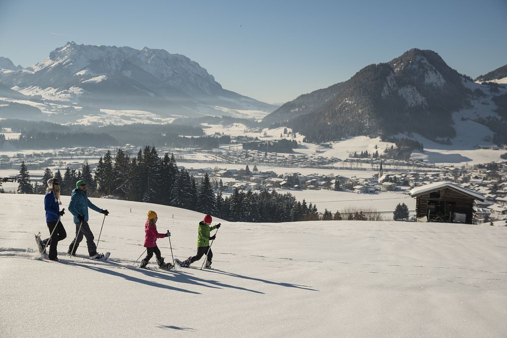 schneeschuhwanderungen.jpg